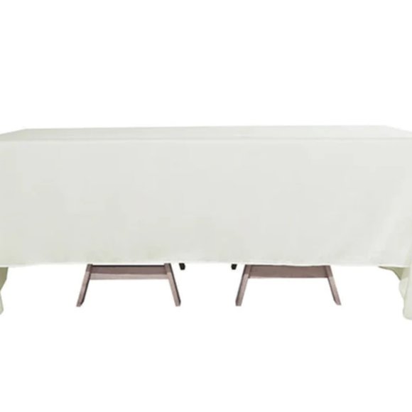 90"x132" Ivory Seamless Polyester Rectangular Tablecloths - Picture 3 of 4